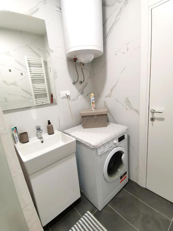 Stan Na Dan M Apartman Újvidék Kültér fotó