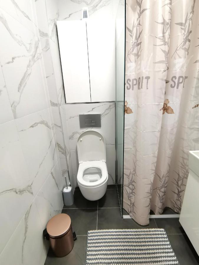 Stan Na Dan M Apartman Újvidék Kültér fotó