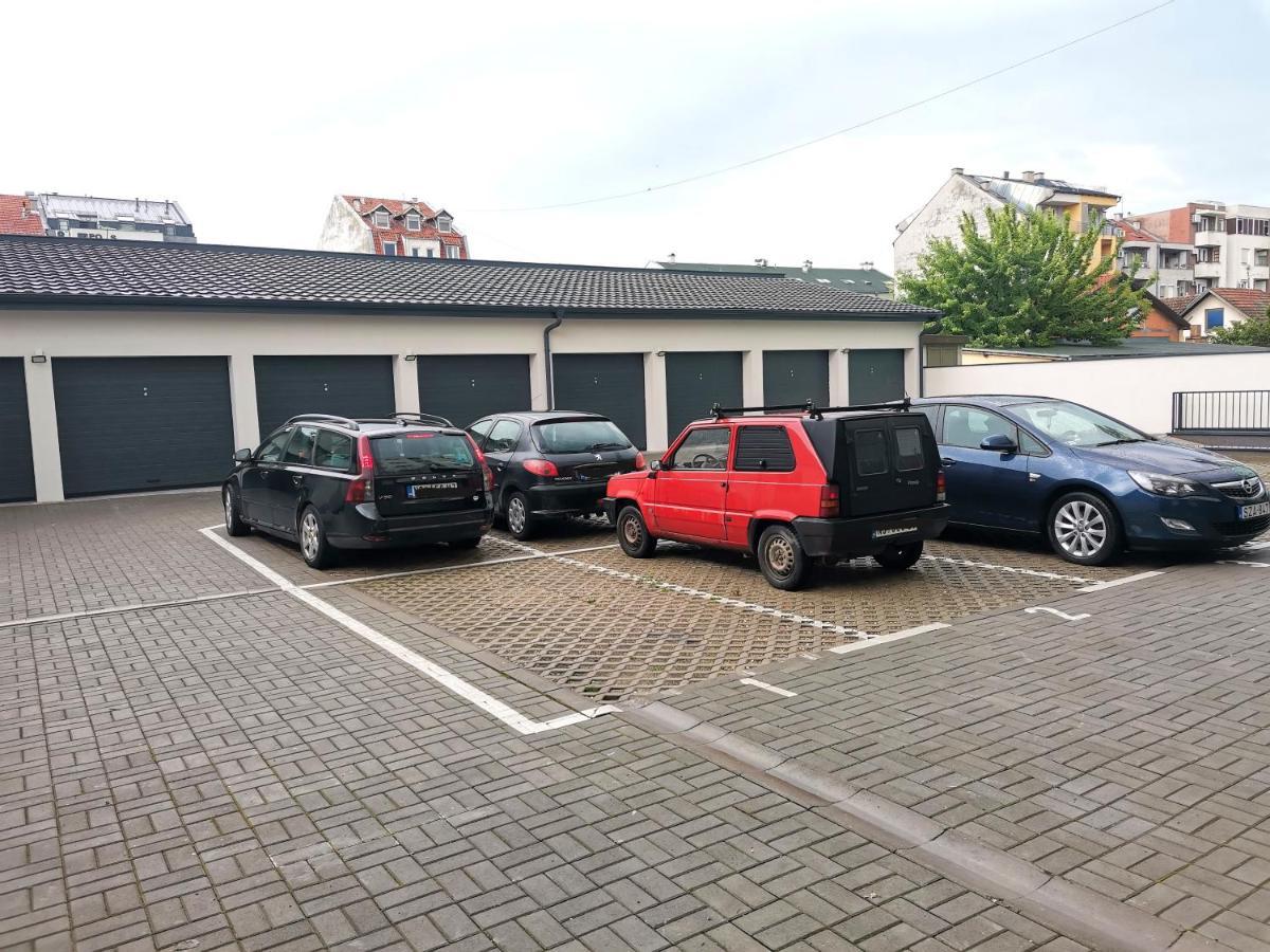 Stan Na Dan M Apartman Újvidék Kültér fotó