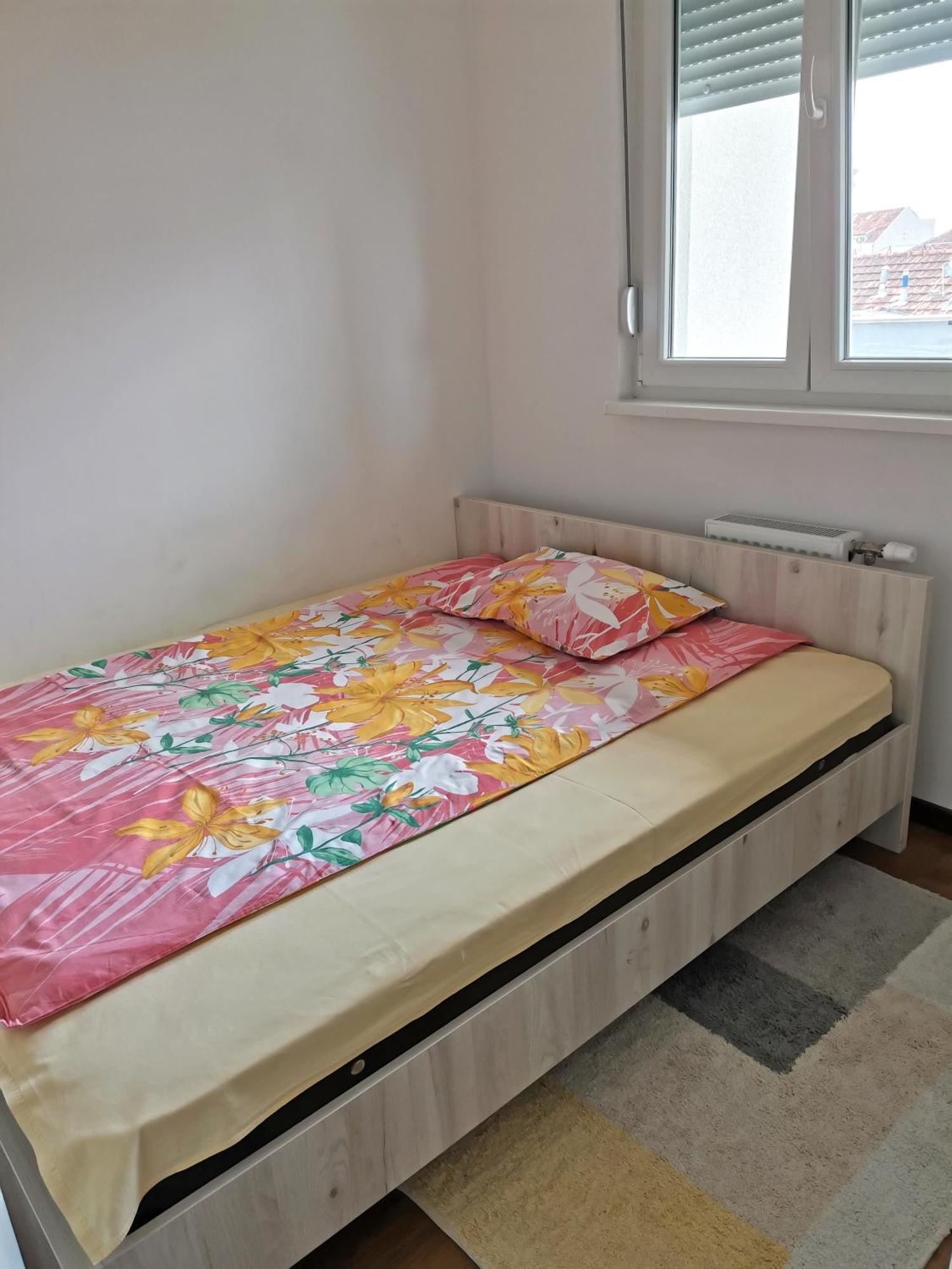 Stan Na Dan M Apartman Újvidék Kültér fotó